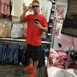 Meet your Posher, Kyle